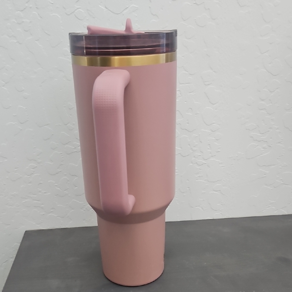 40 Ounce Stanley Rose Travel Mug with Gold Detail - Picture 2 of 9